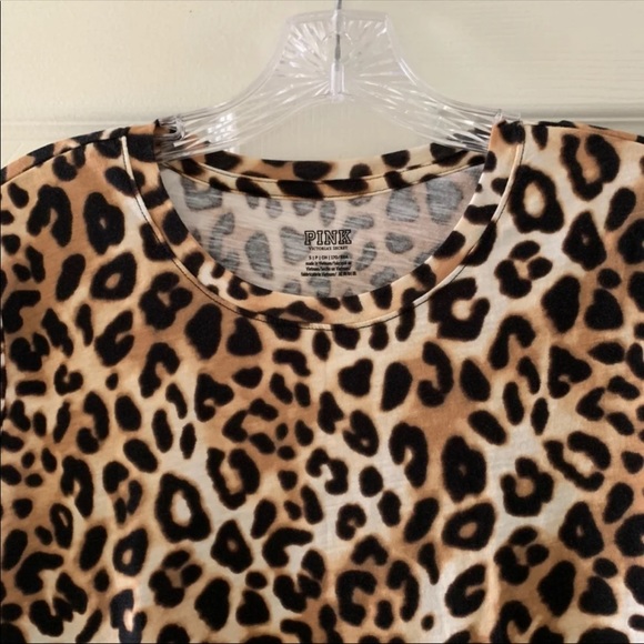 PINK Victoria’s Secret Leopard Tee - NEW - Picture 2 of 4
